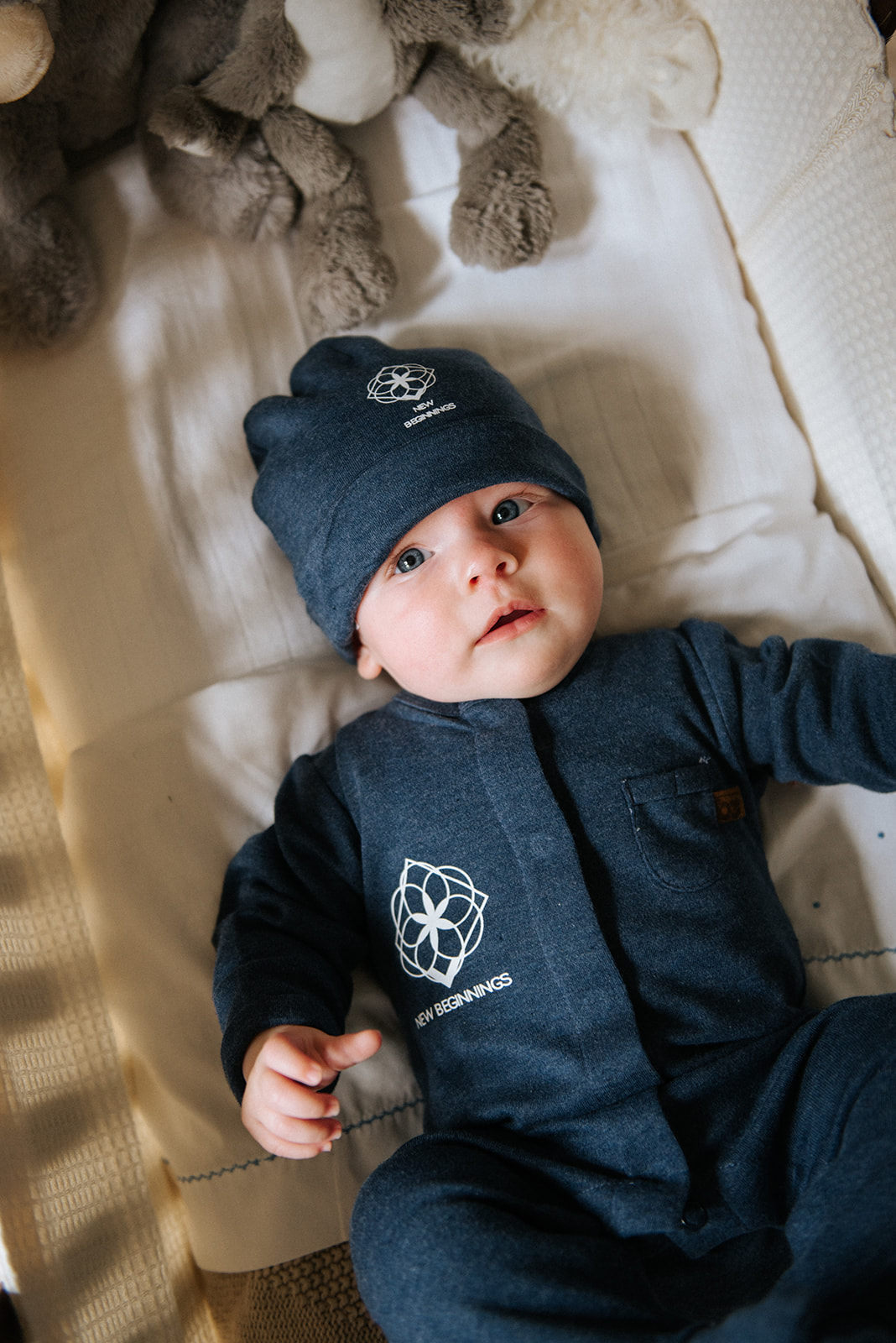 New Beginnings Newborn Mutsje Jeans - Afbeelding 2